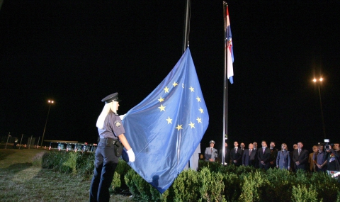 Хърватия от днес е член на ЕС - 1