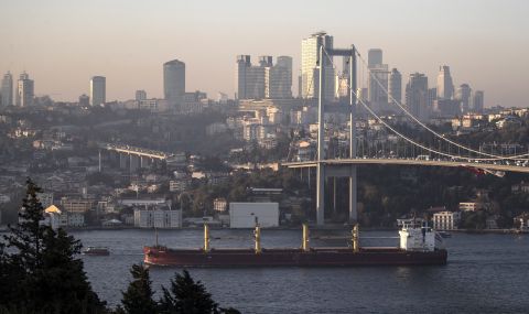 ЕС с отстъпки за Русия, за да спаси зърнената сделка - 1