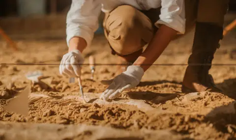 Откриха 4000-годишен отпечатък от ръка в Египет - 1