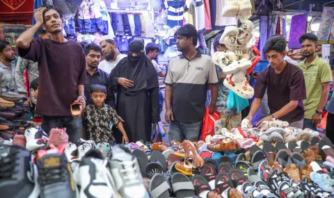 Countries start reducing working hours of offices, shops to save fuel and electricity  - 1