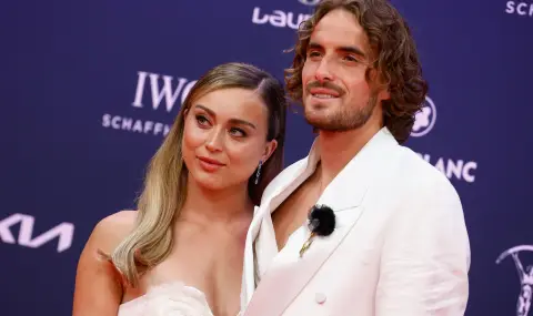 Звездна тенис двойка се разделя - 1