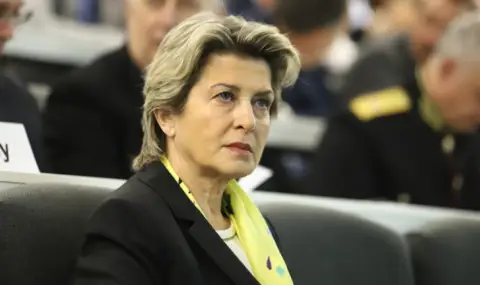 Весела Лечева обясни за изпратената от нея нотариална покана - 1