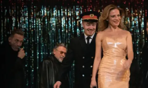 "Глембаеви" в Народния театър - банкерска фамилия, зад чийто лъскав живот се крият мръсни тайни и фатални отношения - 1