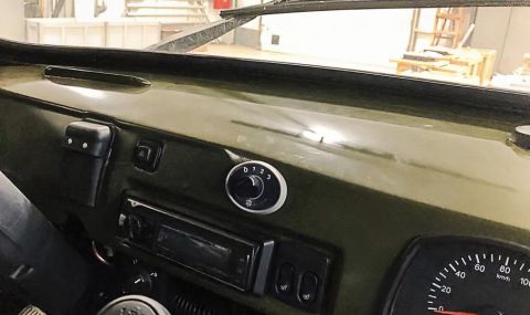 УАЗ представи новата "Буханка" - с климатик и ролбари снимка #2