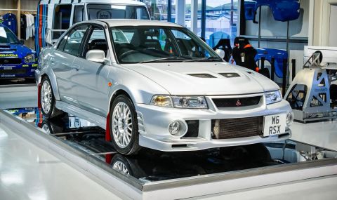 Продава се най-култовото Mitsubishi Lancer Evolution - 1