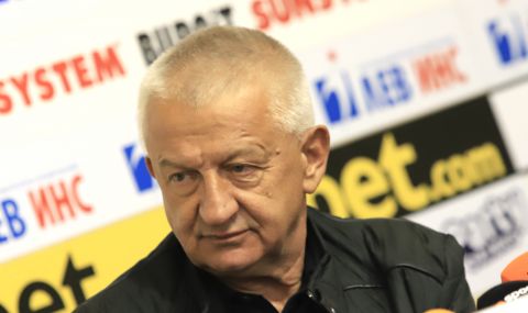 Крушарски настоявал за промени в Локо Пд на среща с треньор - 1