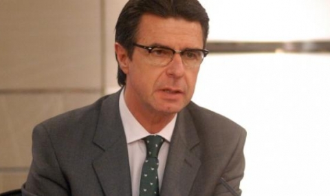 „Досиетата Панама“ събориха испански министър - 1