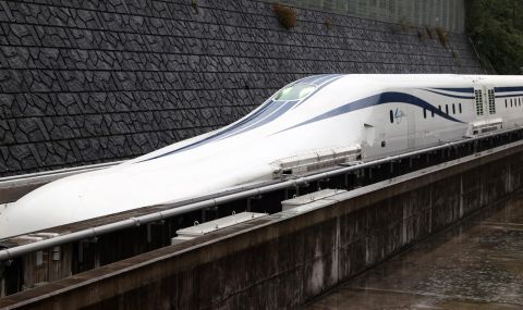 Иновативен влак тестван в Япония - 1