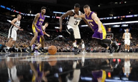 Сан Антонио унижи ЛА Лейкърс - 1