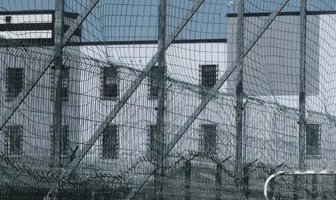 Why Sweden is renting cells in Estonia - 1