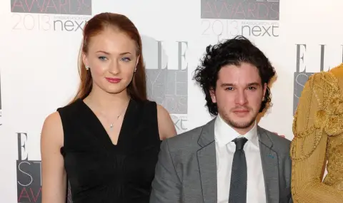 Софи Търнър искала да повърне след целувките с "брат" си Кит Харингтън (ВИДЕО) - 1