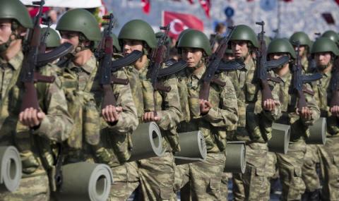 Петима генерали подадоха оставки в Турция - 1
