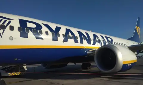 Ryanair fined over €255 million  - 1
