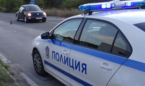Млада майка преобърна лек автомобил край Варна - 1