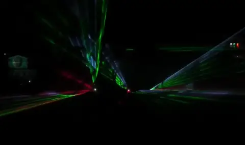 Хиляди наблюдаваха на живо 3D мапинг шоуто "Царевград Търнов" - 1