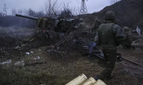 Украински войници се укриват в Коксохимическия завод в Авдеевка - 1