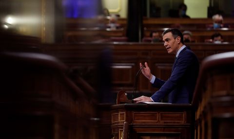 Испанският парламент защити имунитета на краля - 1