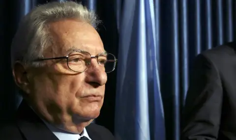 Почина един от най-известните гръцки политици - 1