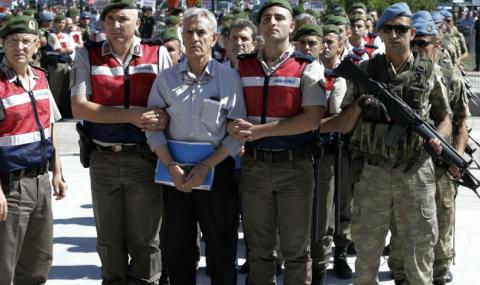 Ердоган нареди: Гюленистите да са облечени в кафяво! - 1