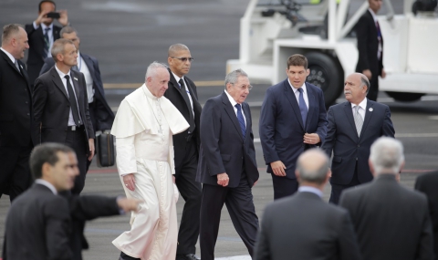 Папата: Отношенията между Куба и САЩ са за пример на целия свят - 1