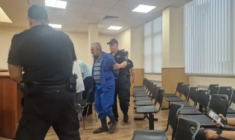 Оставиха в ареста бившия полицай извършил жестокото убийство в Съединение - 1