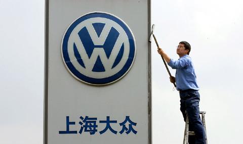 Volkswagen отзовава 1.8 млн. автомобила - 1