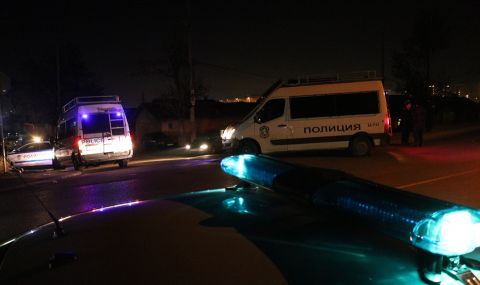40 души са замесени в боя с ранения полицай в Дупница - 1