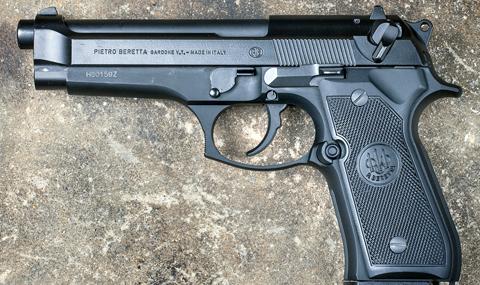 Пистолетът Bereta 92 - 1