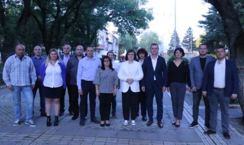 Корнелия Нинова: Управляващите крият каква тесла готвят за българите от 2024 година - 1