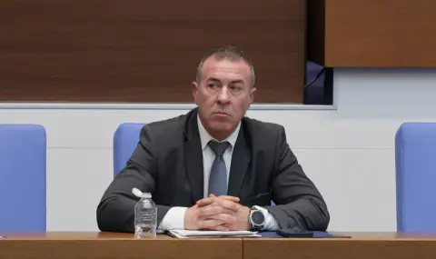 Двойният аршин на властта: Главният секретар на МВР не си платил фишовете, защото "не са му били връчени"