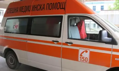Жестока катастрофа в Стара Загора, двама пострадаха - 1