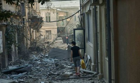 Българи от Одеса за руските атаки срещу града: Преживяхме 4 кошмарни дни - 1