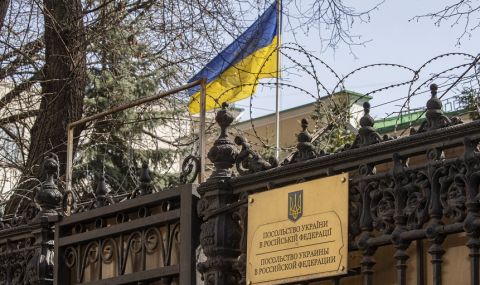 Украйна: Задържането на консула ни в Русия е банална провокация - 1