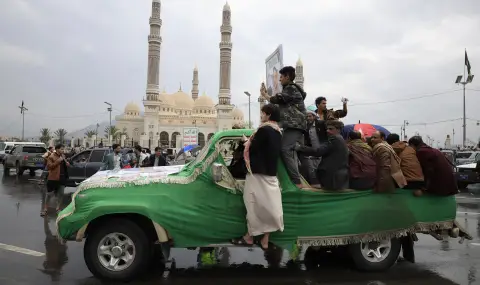 Саудитска Арабия нанесе удари по позиции на йеменските сепаратисти - 1