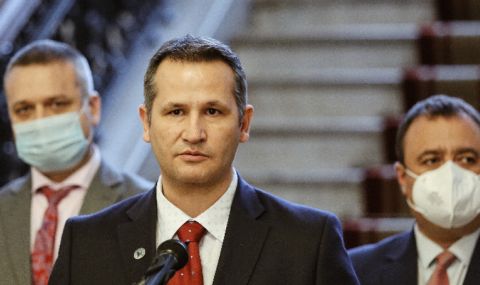 Бивш депутат на ПП разкри: ГЕРБ и ДБ стягат ново правителство - 1