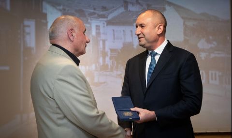 Симеон Идакиев получи Почетен знак от президента Радев - 1