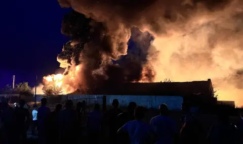 България: 240 пожара и 240 депутати във ваканция - 1