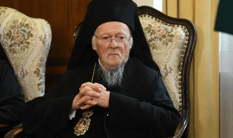 Вартоломей и Даниил участват в литургия в София - 1