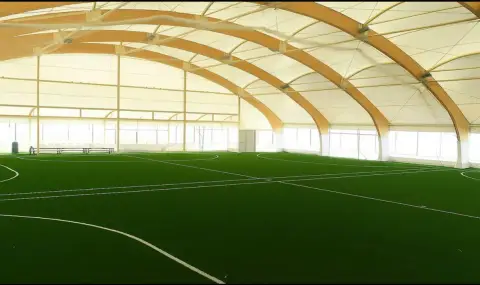 Етър ще се сдобие със закрит футболен терен за 1 млн. евро - 1