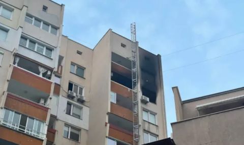Задържаха мъжа, който подпали двете си коли и апартамента си в столичния "Младост 4" - 1