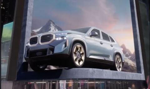 BMW XM пристигна по изключително ефектен начин в Америка (ВИДЕО) - 1