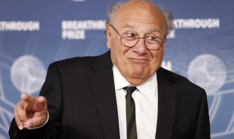 Дани Де Вито: Жадувах за богинята Мишел Пфайфър (ВИДЕО) - 1