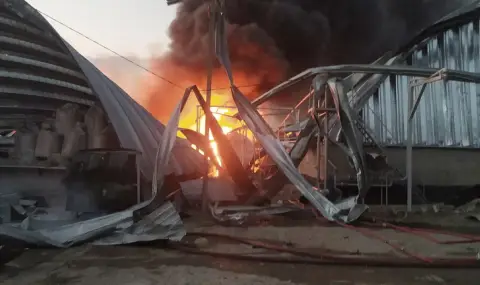 Русия отблъсна нощна въздушна атака на Украйна, двама ранени в Подмосковието - 1