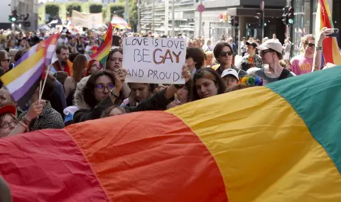 Латвия въведе нов закон, който признава гражданския съюз и на хомосексуални двойки - 1