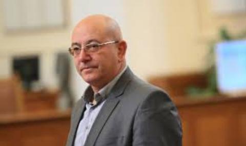 Емил Димитров: Поведението на Радев по света се счита за държавна измяна - 1