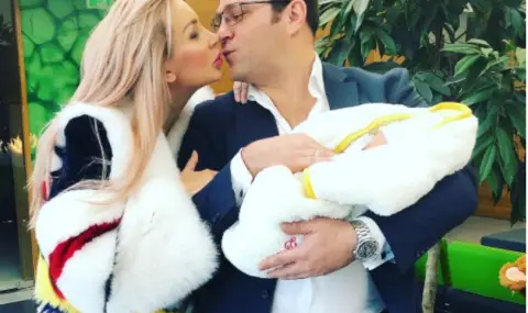 Антония Петрова-Батинкова роди третото си дете - 1