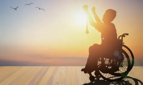 С близо 20% се увеличават помощите за хората с увреждания през 2026 г.