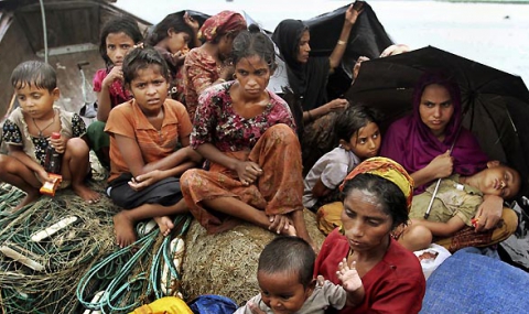 30 убити при масови кланета в Бирма - 1