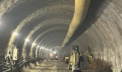 Правят първа копка на новия лъч на столичното метро  - 1