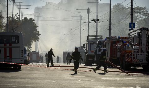 Русия е изстреляла тази сутрин повече от 50 крилати ракети срещу Украйна - 1